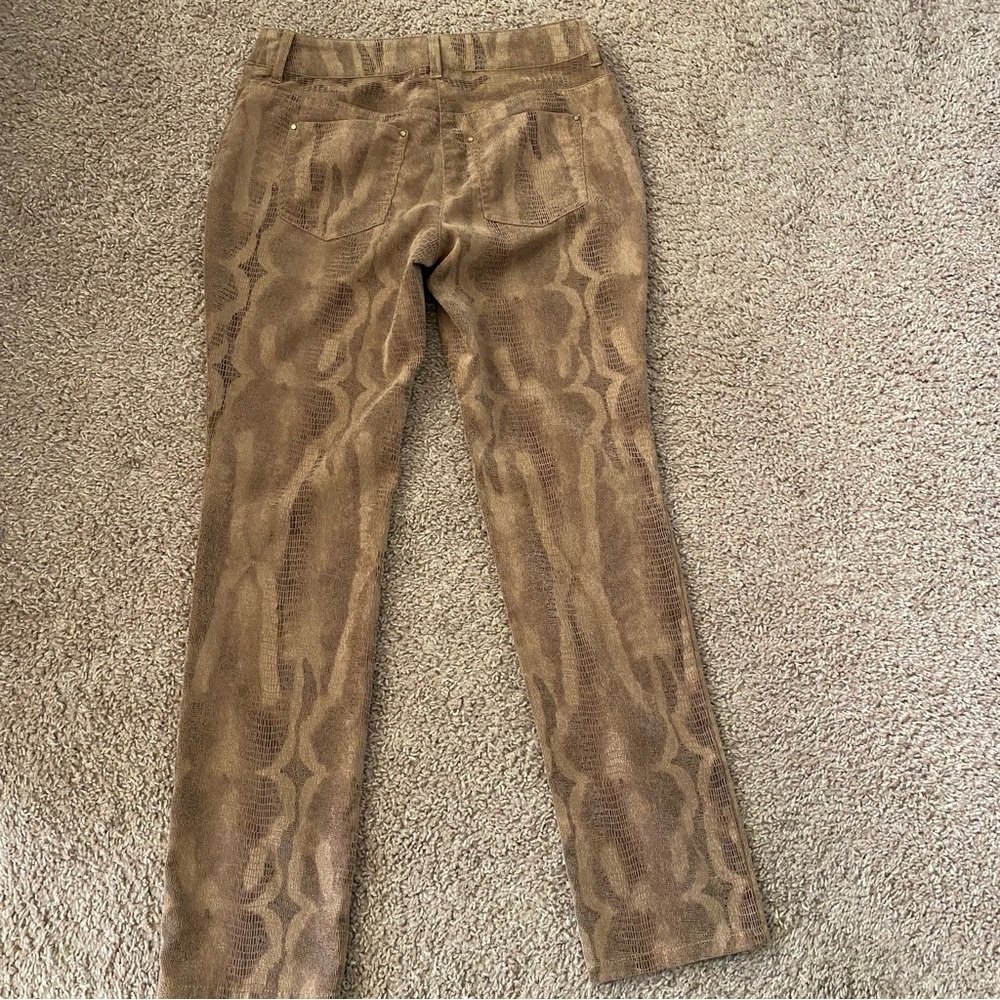 CHICO’s Brown Python Corduroy Pants 0 - Picture 3 of 6